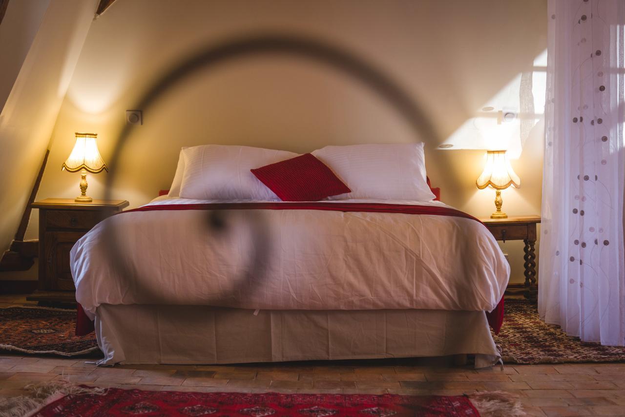 Bed and Breakfast Le Manoir de la Baldette à Gennes-Val-de-Loire Extérieur photo